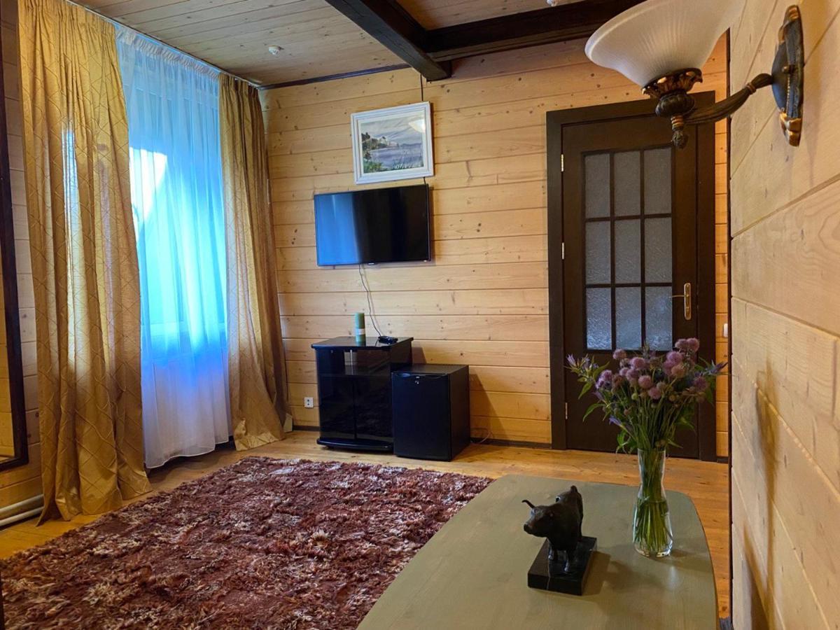 Vilni Vitry Hotel Oszmoloda Kültér fotó