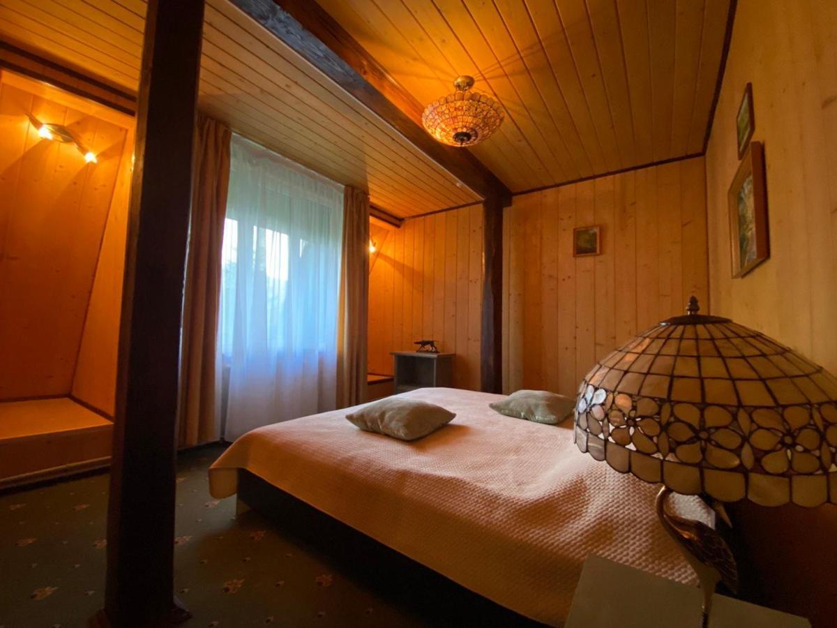 Vilni Vitry Hotel Oszmoloda Kültér fotó